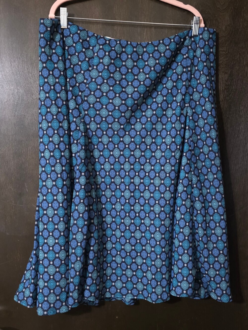 George Women's Plus Blue Patterned Circle Skater Skirt Lined Pull-on Size 22/24W